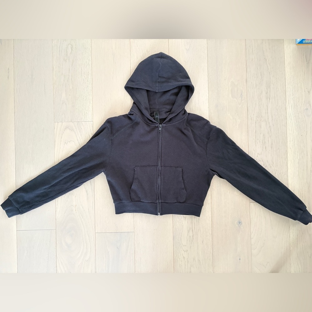 Skims Black Waffle Cropped Zip Hoody Small